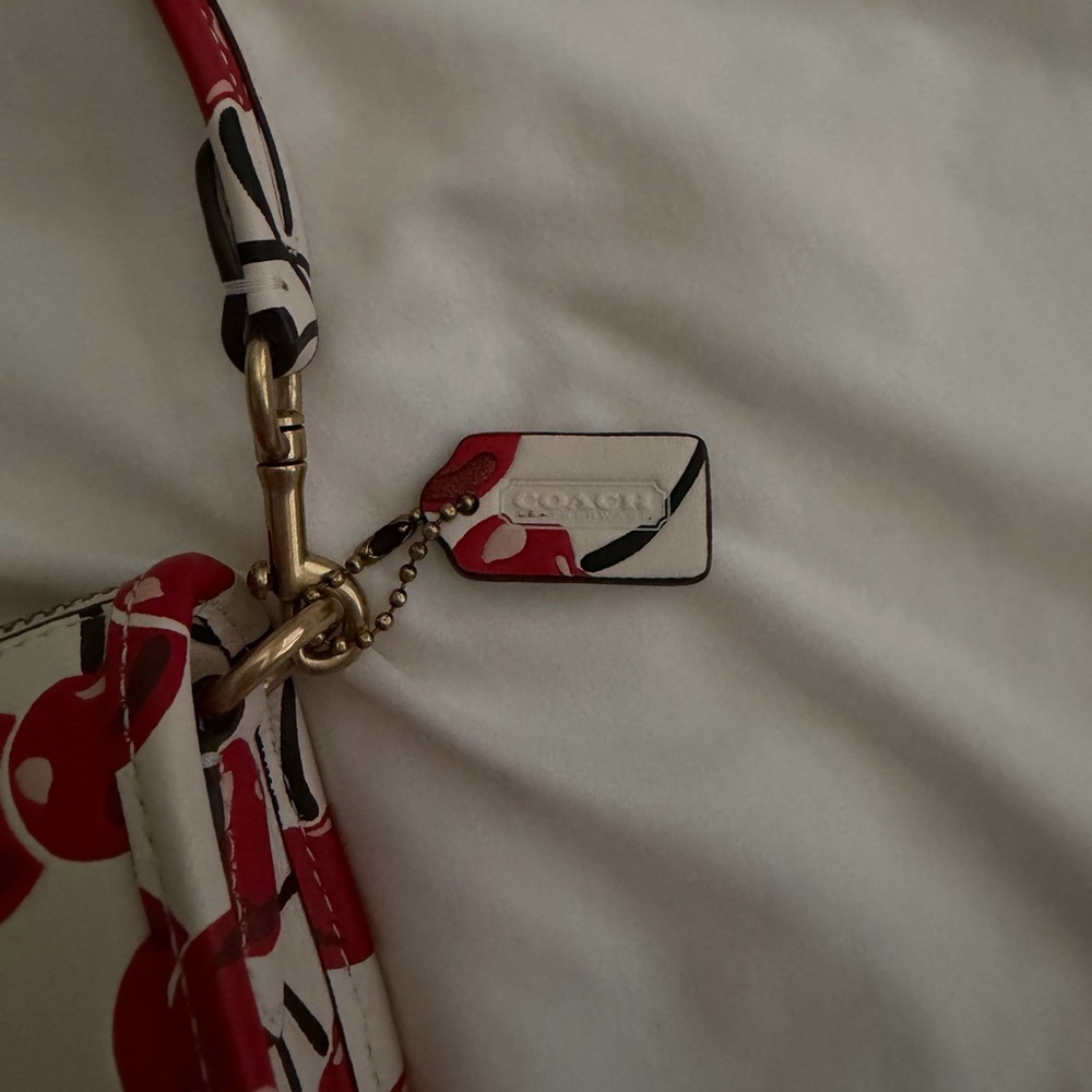 Coach Cherry Swinger Purse - Picture 3 of 6